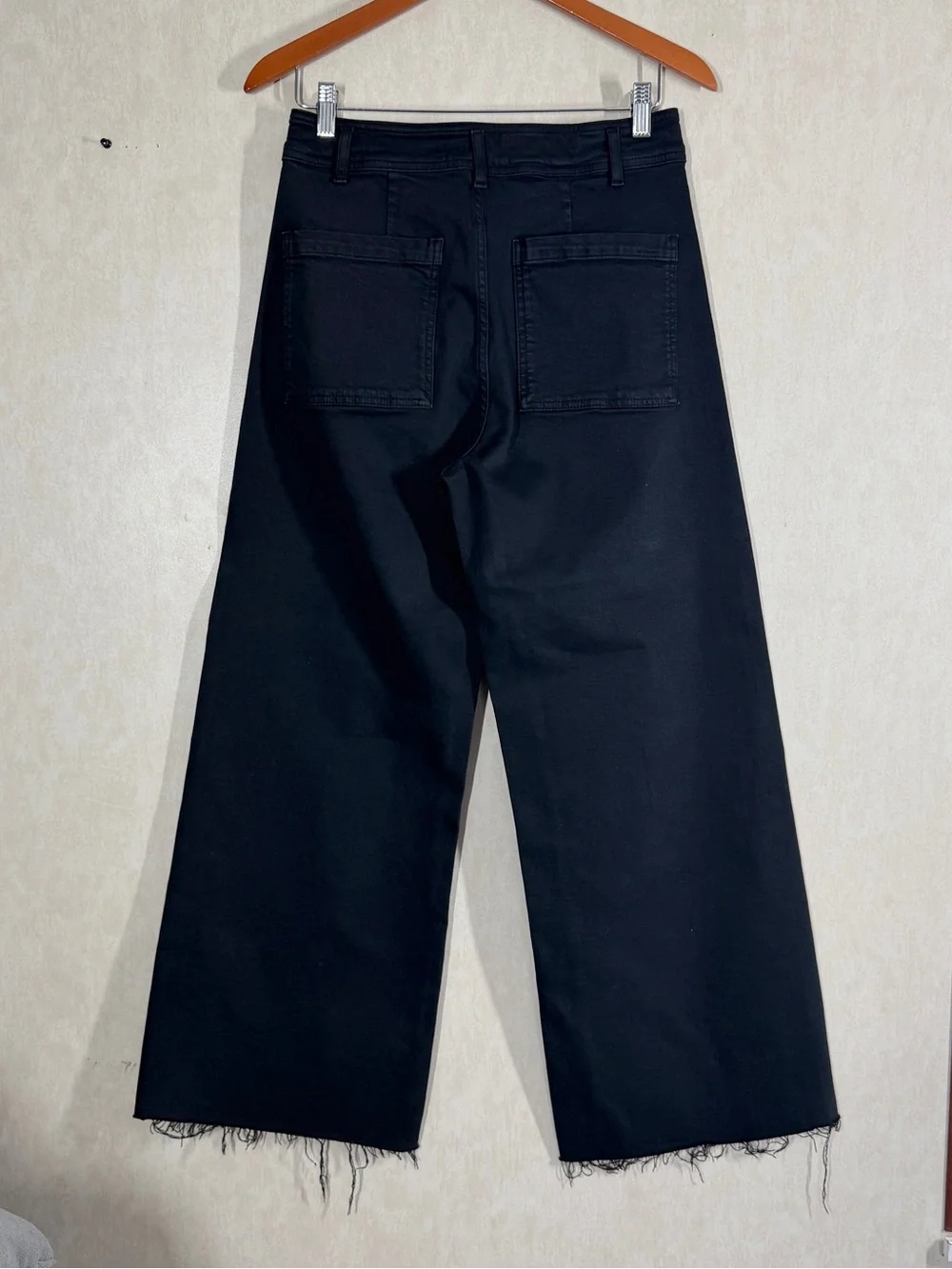 Zara note preowned